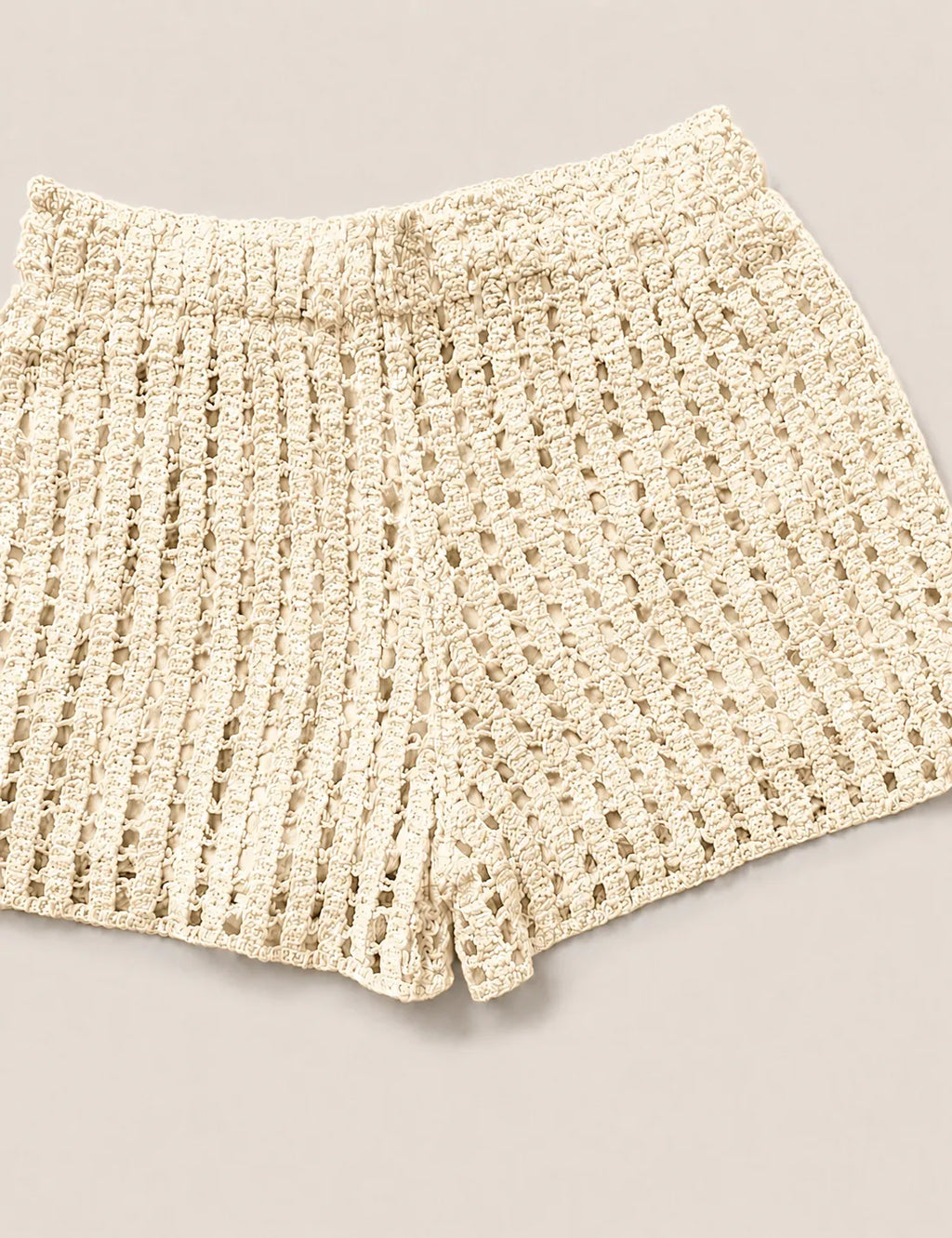 Short Crochet Crema