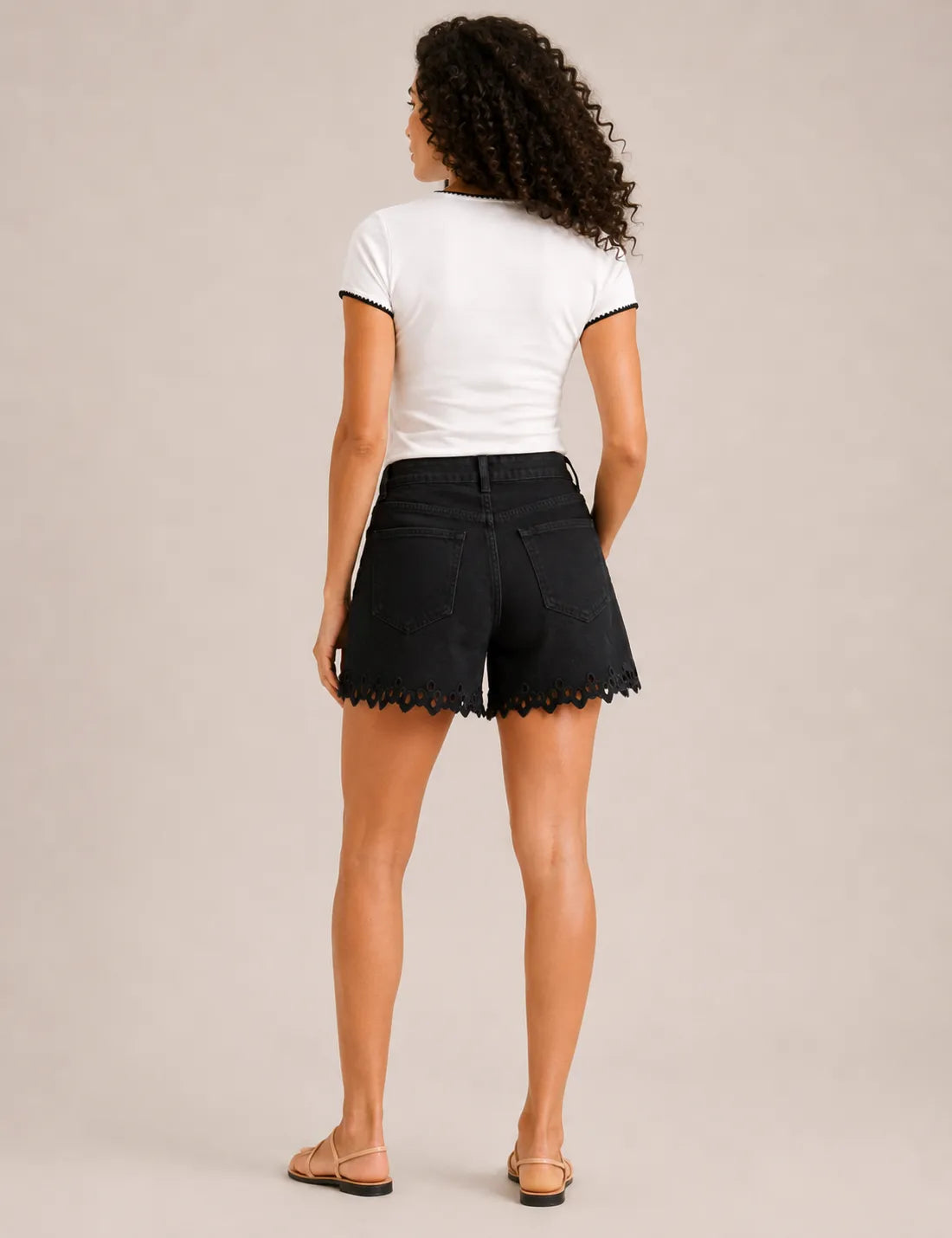 Short Denim Calado Negro