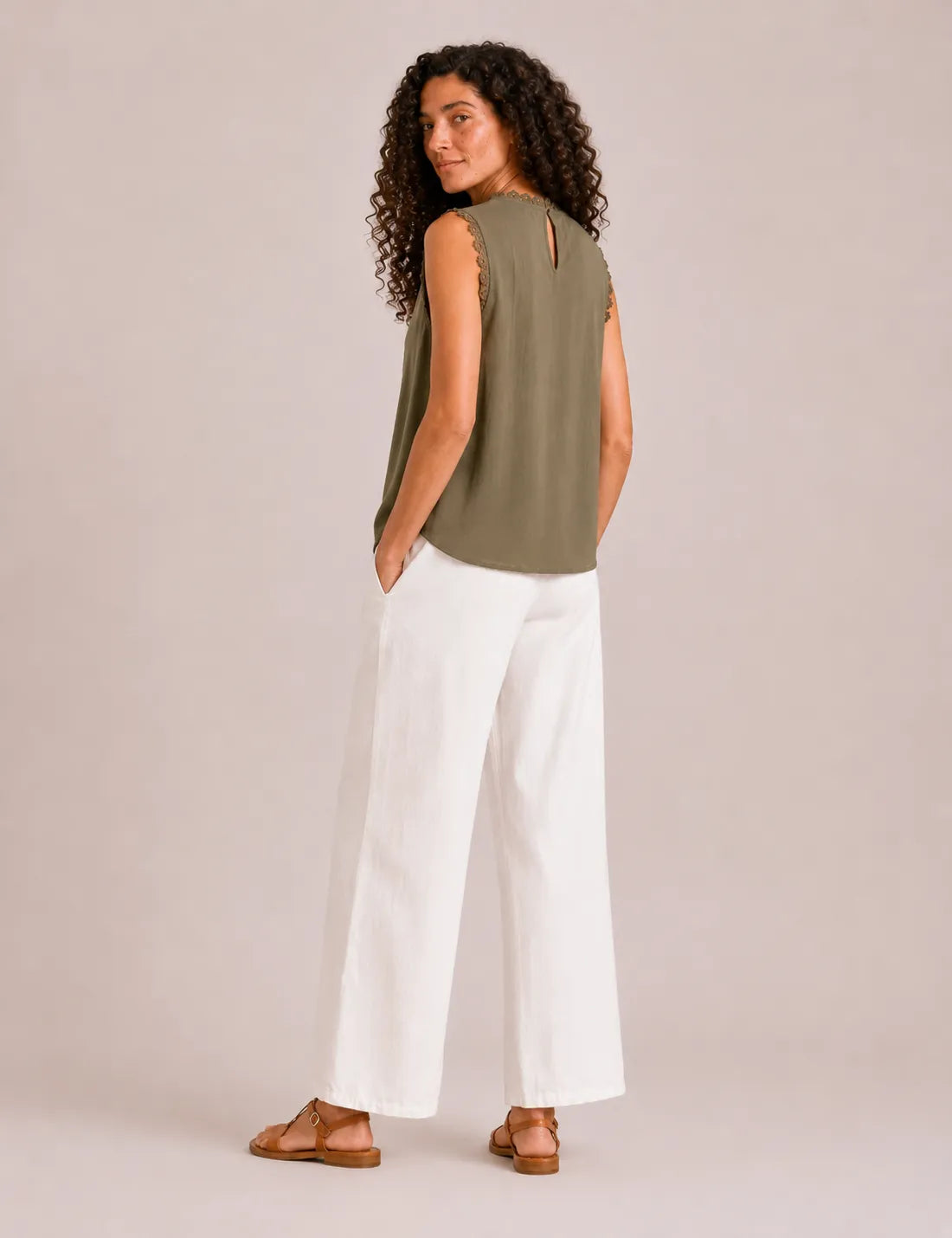 Blusa Bordada Kaki