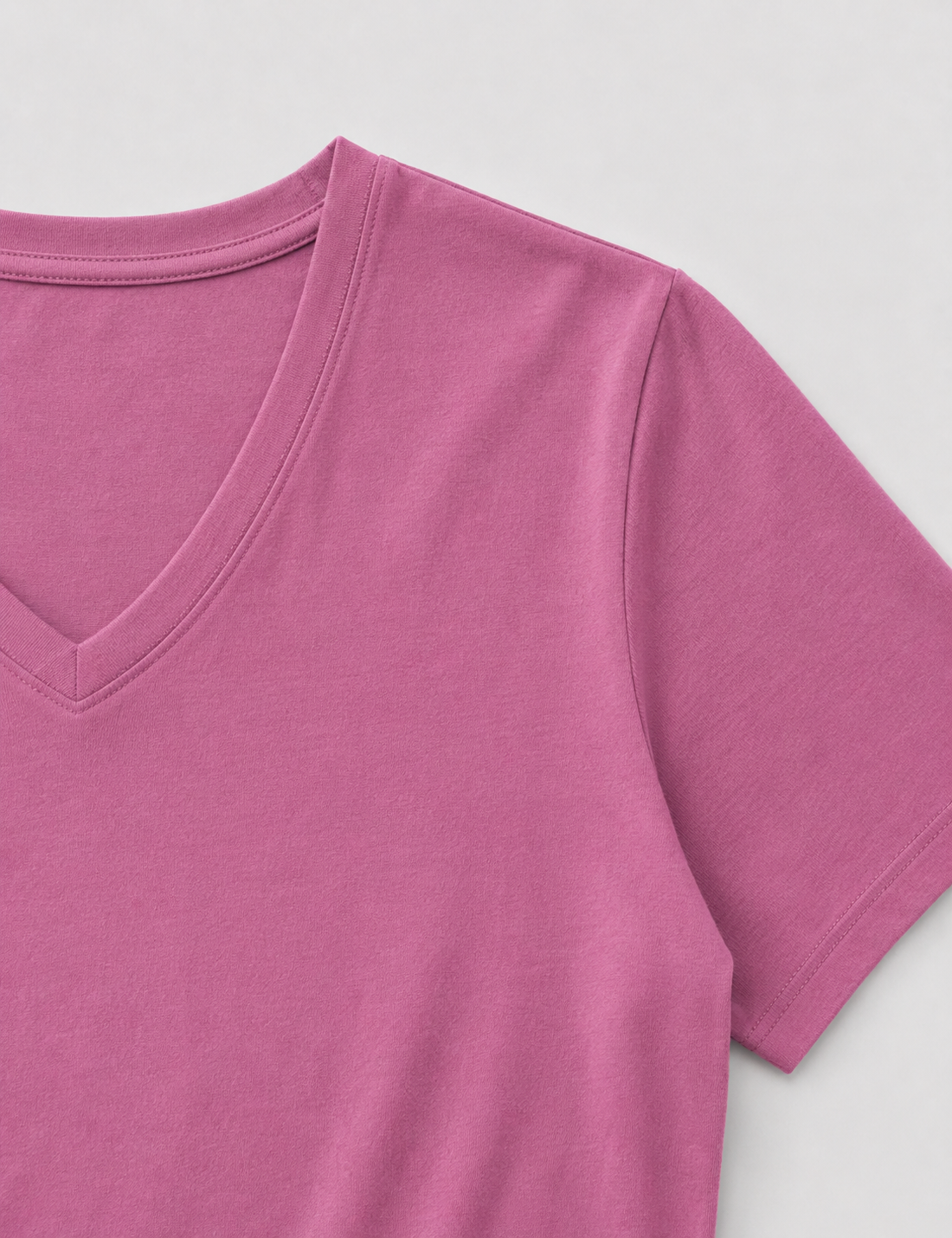 Camiseta Cuello Pico Lavanda