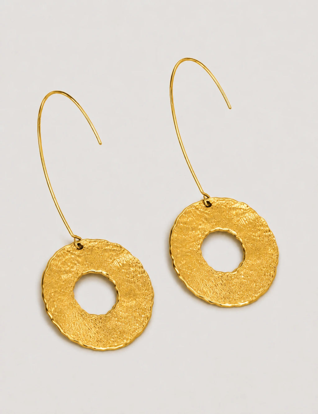Pendientes Largos Círculo Dorado