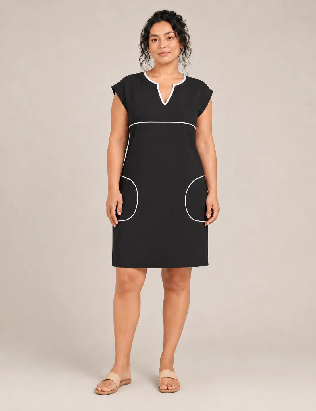 Vestido Negro Ribete Blanco