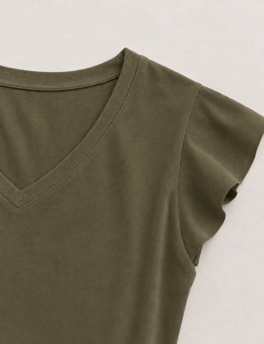 Camiseta Cuello Pico Volantes Kaki