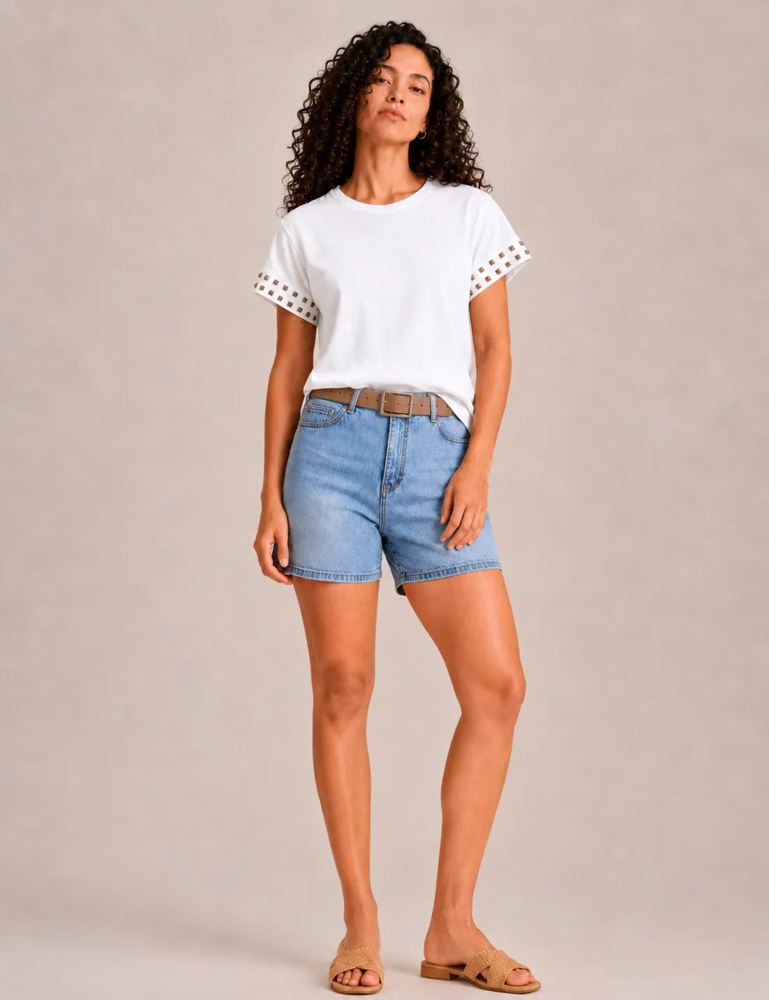Camiseta Lavada Tachuelas Blanca