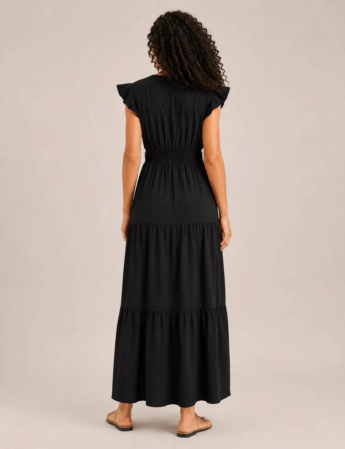 Vestido Negro Ribete