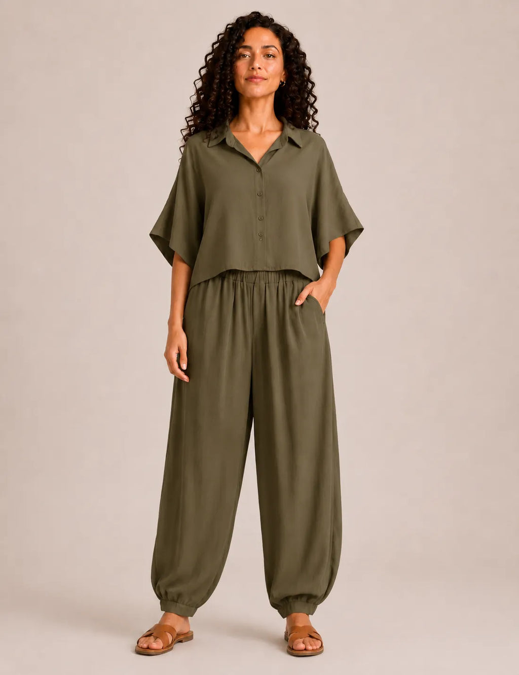 Pantalón Bombacho Bolsillo Kaki