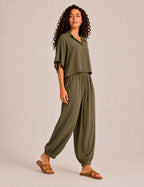 Pantalón Bombacho Bolsillo Kaki