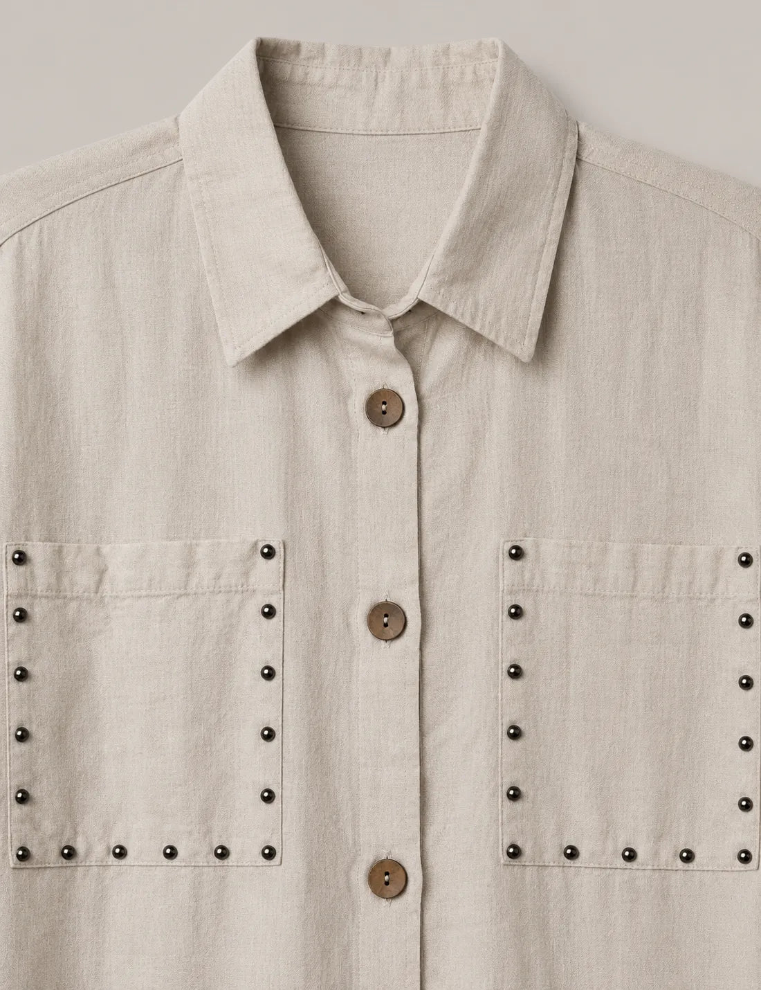 Camisa Crop Lino Tachuelas